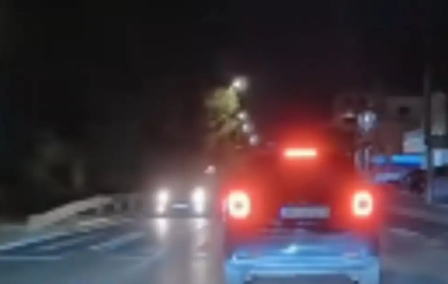 Ταυτοποιήθηκε ο οδηγός του αυτοκινήτου που μπήκε ανάποδα στην παραλιακή στη Βούλα, δείτε το τρομακτικό βίντεο