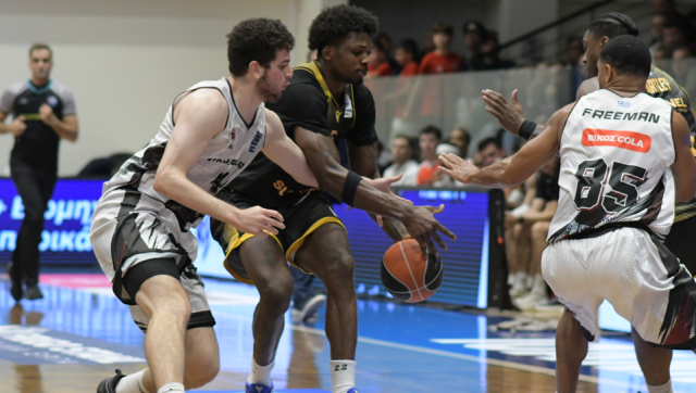 Stoiximan GBL: Ο Βίκος Φalcons πέτυχε ιστορική νίκη, 95-84 την ΑΕΚ που απογοητεύει, βίντεο | Επικαιρότητα στο LivePress.gr