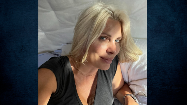 Ελένη Μενεγάκη: Η selfie της από το κρεβάτι της