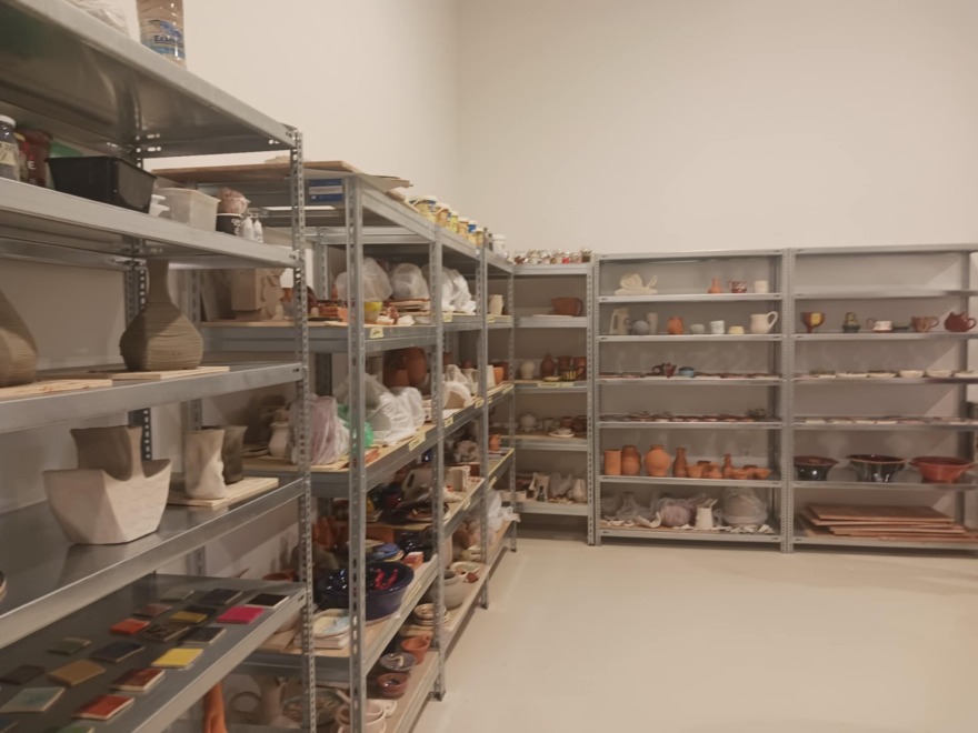 Η Λίνα Μενδώνη στο Ηράκλειο: Ανακοινώσεις για Νεώρια και Οικία Χρονάκη, επισκέψεις στις Δομές Χειροτεχνίας