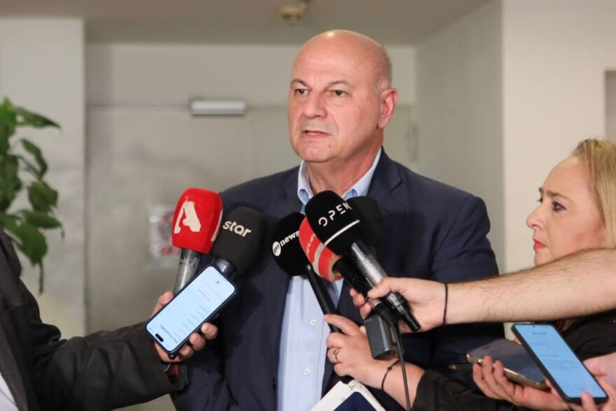 Σύσκεψη με Χατζηδάκη και Τσιάρα στον ΟΠΕΚΕΠΕ για την πληρωμή των αγροτικών επιδοτήσεων
