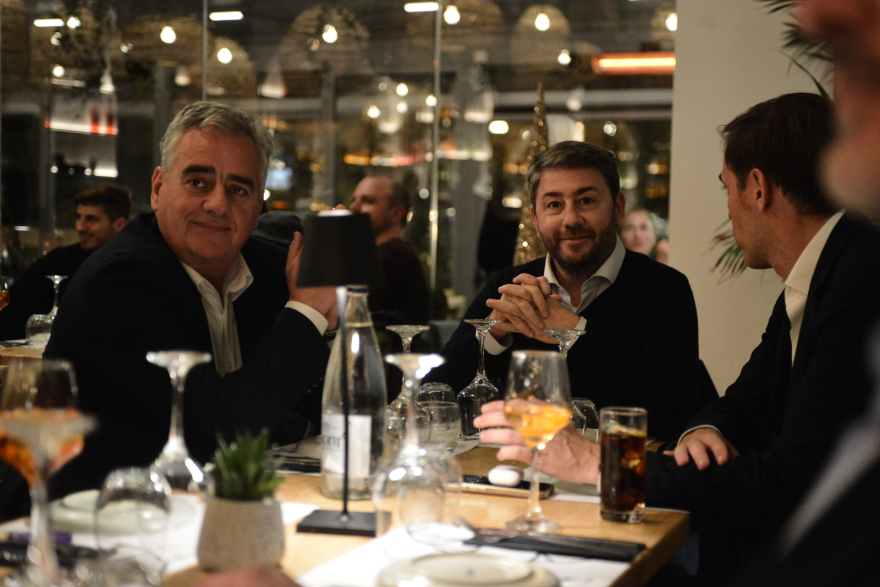 ΠΑΣΟΚ: Όσα έγιναν στο δείπνο Ανδρουλάκη με τους βουλευτές - Τα πηγαδάκια και το παρασκήνιο