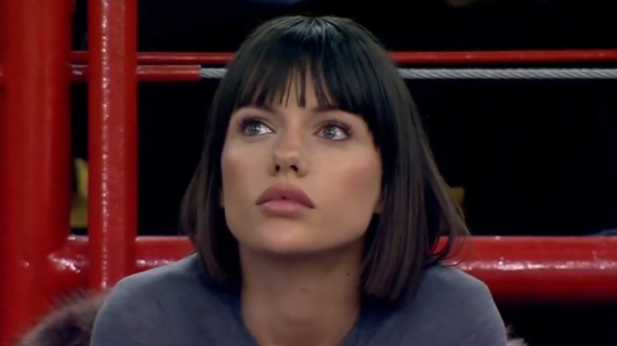 Η Μαριγκόνα είναι το κορίτσι που έκανε το ΣΕΦ να παραμιλάει