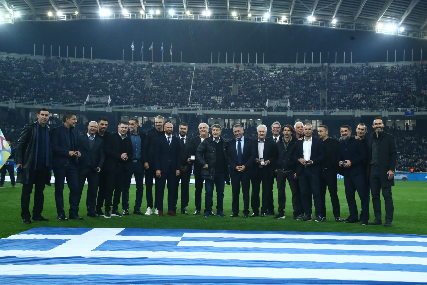 Euro 2004: Αποθεώθηκαν στο ΟΑΚΑ οι πρωταθλητές Ευρώπης - Βίντεο, φωτογραφίες 