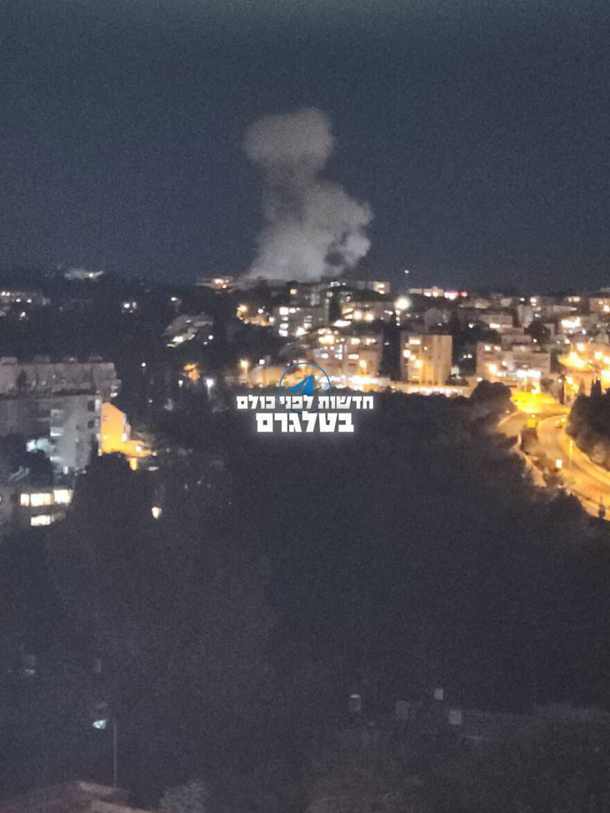 Ρουκέτα από τον Λίβανο έπληξε συναγωγή στη Χάιφα - Βίντεο