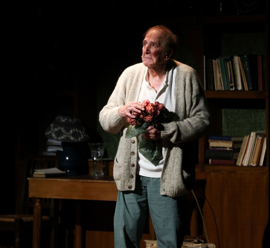 Γιώργος Κωνσταντίνου: Έδωσα εξετάσεις στο Εθνικό Θέατρο και με απέρριψαν, μου είπαν ότι είμαι ατάλαντος