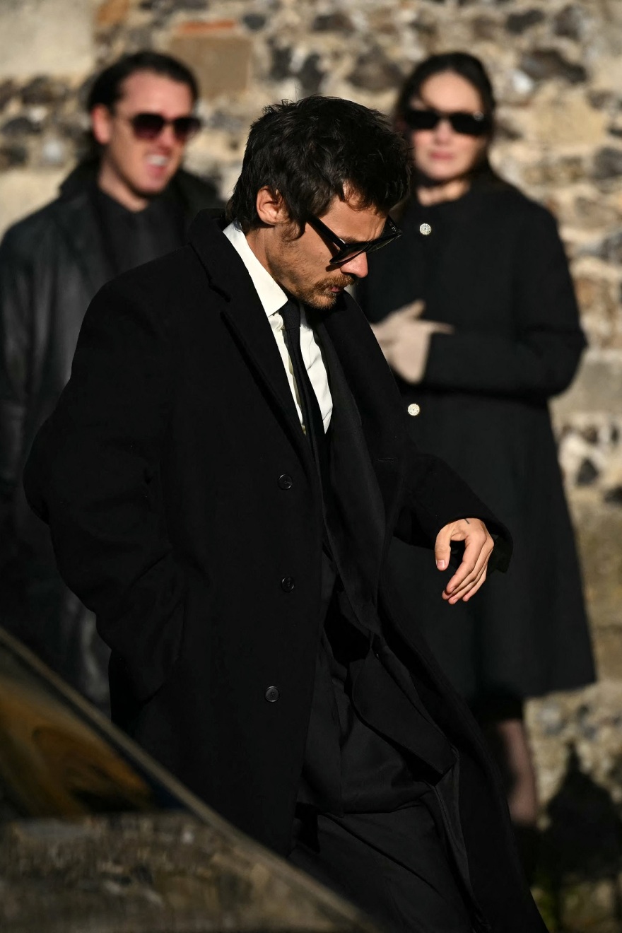 Oι One Direction ξανά μαζί μετά από 10 χρόνια για την κηδεία του Λίαμ Πέιν