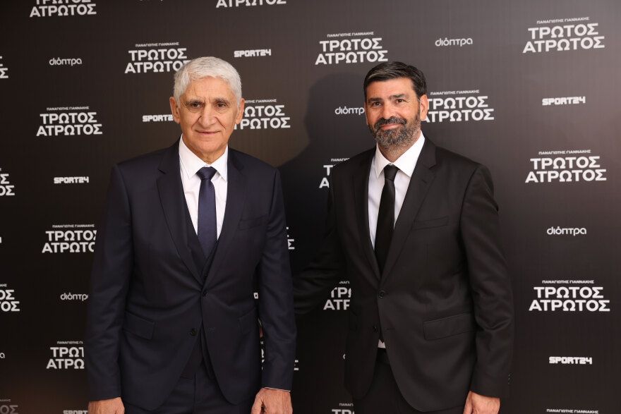 Παναγιώτης Γιαννάκης: Best seller μόλις σε ένα μήνα η αυτοβιογραφία του «Τρωτός Άτρωτος»