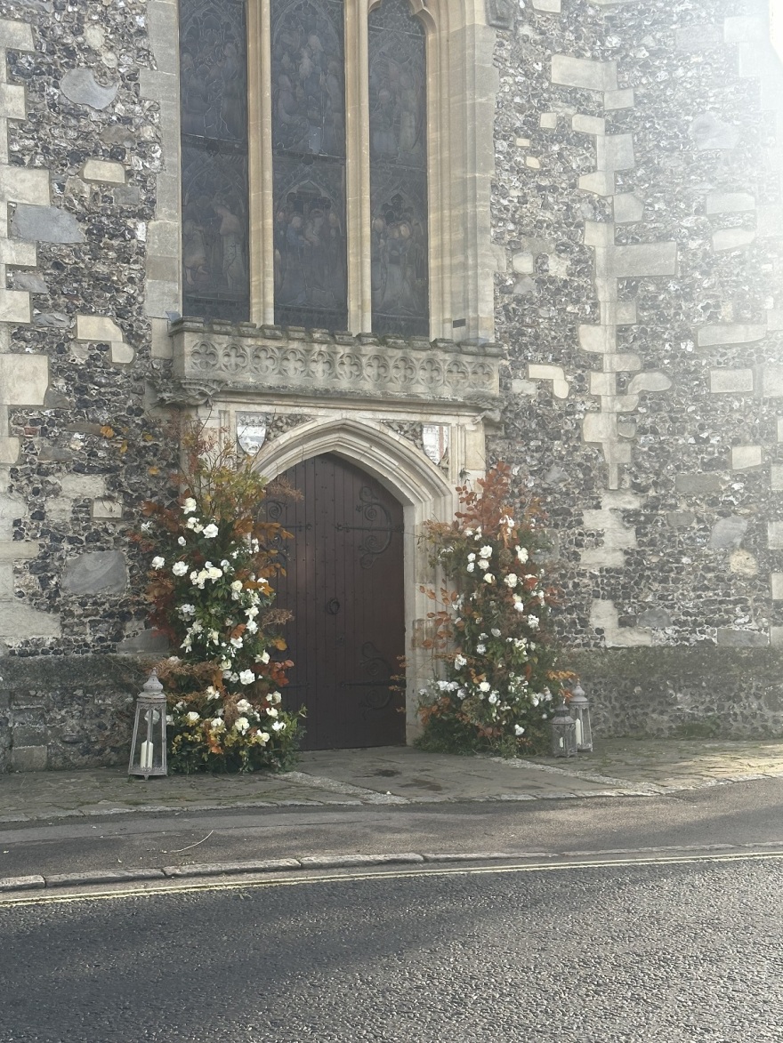 Λίαμ Πέιν: Συγγενείς και φίλοι αποχαιρέτησαν τον τραγουδιστή - Δείτε βίντεο και φωτογραφίες από την κηδεία