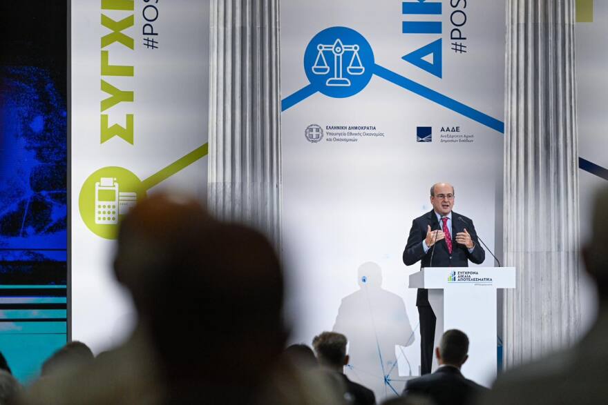 Χατζηδάκης: Eπιπλέον φορολογικά έσοδα €1,8 δισ. από την αντιμετώπιση της φοροδιαφυγής