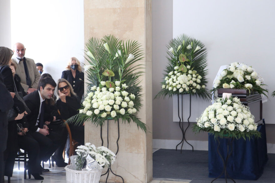 Δημήτρης Σούρας - Κηδεία: Το τελευταίο αντίο στον ψυχίατρο