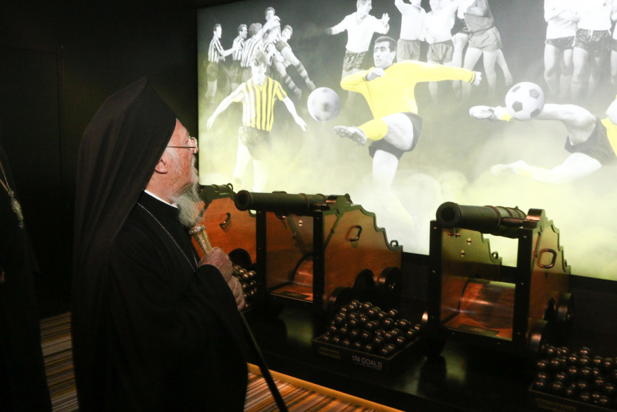 AEK: Η ξενάγηση του Πατριάρχη Βαρθολομαίου στην OPAP Arena