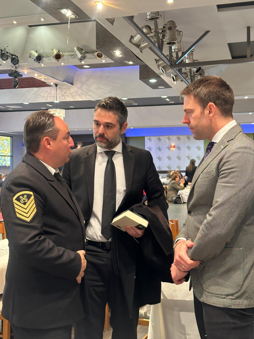 Γιάννης Σαρακιώτης: Συνόδευσε τον Κασσελάκη στις επετειακές εκδηλώσεις στον Γοργοπόταμο, δείτε βίντεο