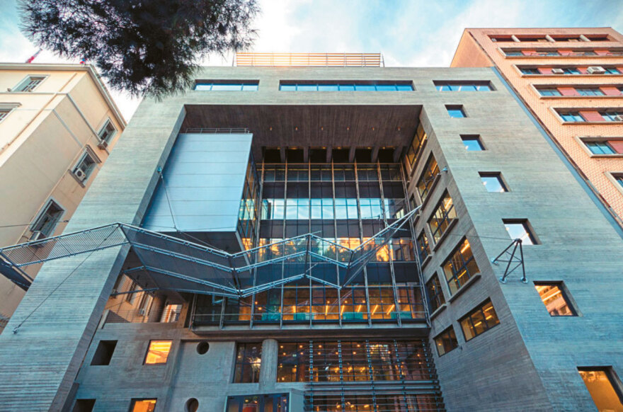 Τα Μέγαρα των Ταμείων και  η ιστορία τους - Τα επιβλητικά κτίρια της Αθήνας και του Πειραιά