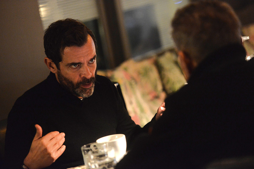 Ο Μαρκουλάκης μιλάει για το «Έργο του Δονητή»: Είναι η 5η ηλεκτρική οικιακή συσκευή που εφευρέθηκε