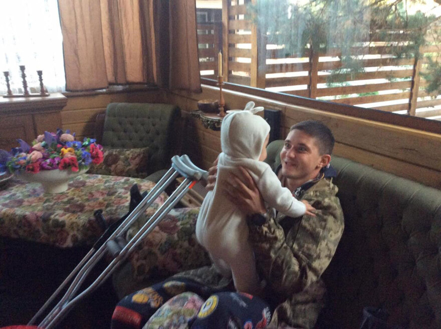 Πόλεμος στην Ουκρανία: Η ιστορία του νεαρού Αντρέι - Ήθελε να καταταγεί, χτυπήθηκε στη Ζαπορίζια και έχασε το πόδι του