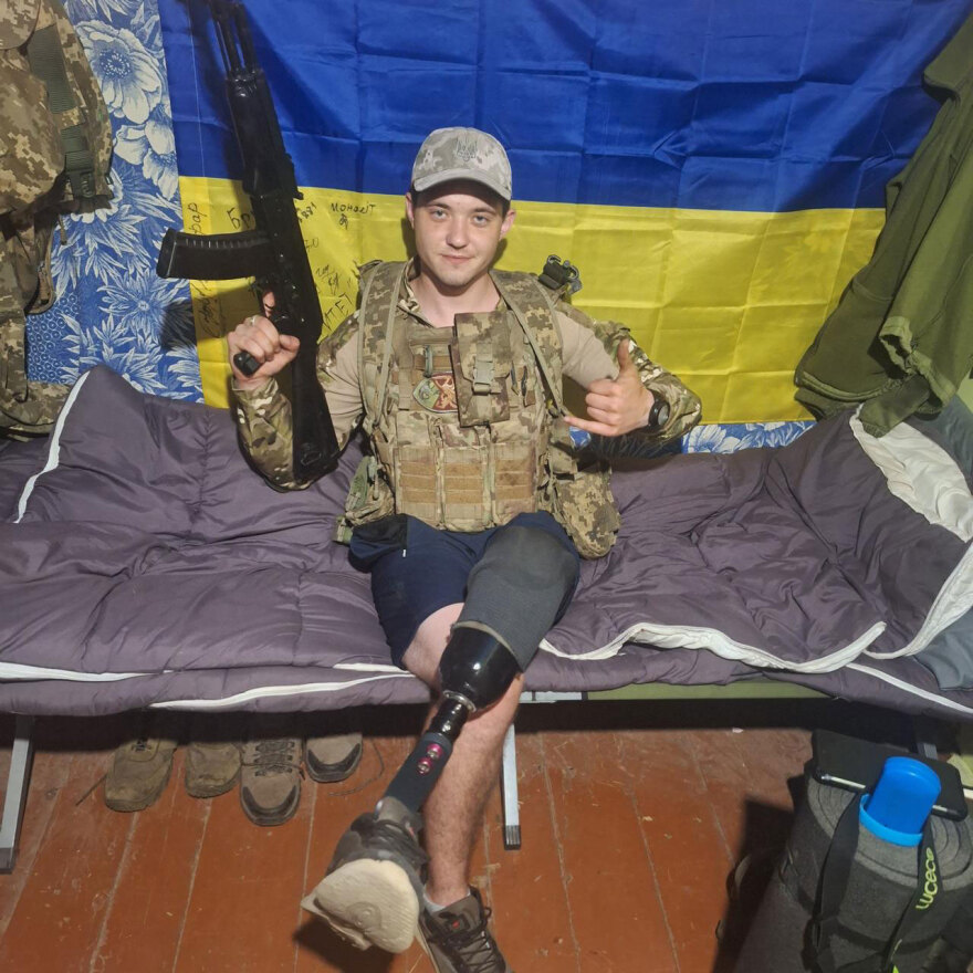 Πόλεμος στην Ουκρανία: Η ιστορία του νεαρού Αντρέι - Ήθελε να καταταγεί, χτυπήθηκε στη Ζαπορίζια και έχασε το πόδι του