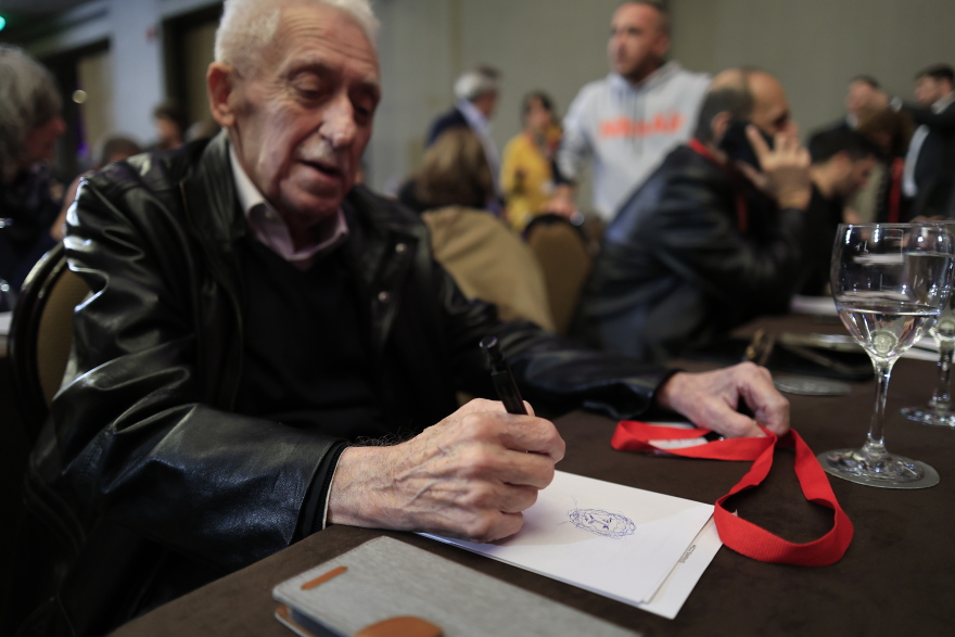 Φάμελλος: Δεν χρειάζεται μια αντιπολίτευση που θα χορεύει ταγκό - Ποιοι επέστρεψαν για την μετά Κασσελάκη εποχή