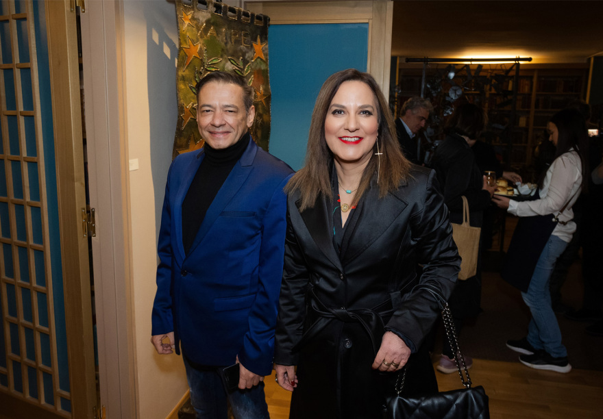 Εγκαινιάστηκε η έκθεση Γλυπτικής του Νίκου - Γιώργου Παπουτσίδη στο Μορφωτικό Ίδρυμα της ΕΣΗΕΑ