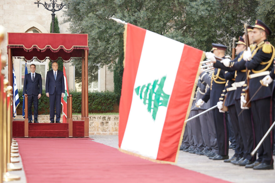 Στον Λίβανο ο Μητσοτάκης - Θερμή υποδοχή από τον πρωθυπουργό της χώρας 
