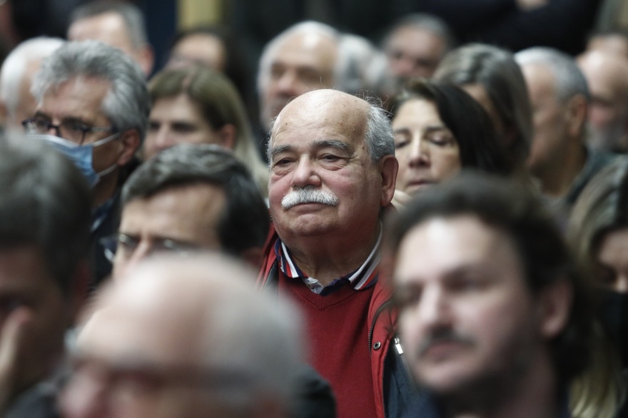 Γεροβασίλη, Αχτσιόγλου, Γερουλάνος: Αναζητώντας το… «Μαζί κατά Μητσοτάκη»