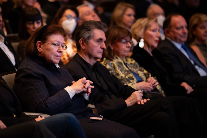  «Ο Σαββόπουλος είναι ένας ρόλος που έπλασα» - Όλα όσα έγιναν στην παρουσίαση της αυτοβιογραφίας του  «Νιόνιου», δείτε φωτογραφίες