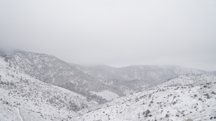 Ψυχρή εισβολή διαρκείας σε όλη τη χώρα με τσουχτερό κρύο και χιόνια - Το Σάββατο θα πέσει κι άλλο η θερμοκρασία, προειδοποιεί ο Κολυδάς