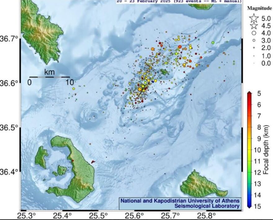 Πάνω από 23.500 δονήσεις μεταξύ Σαντορίνης - Αμοργού από τις 26 Ιανουαρίου: Η σεισμικότητα παρουσιάζει σταδιακή ύφεση