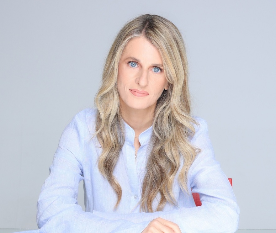 Στήριξη σε γυναίκες που αντιμετωπίζουν έμφυλη βία και διακρίσεις