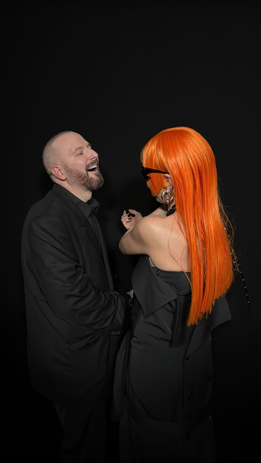 Τάμτα: Βρέθηκε στο fashion show της Balenciaga στο Παρίσι - Δείτε φωτογραφίες