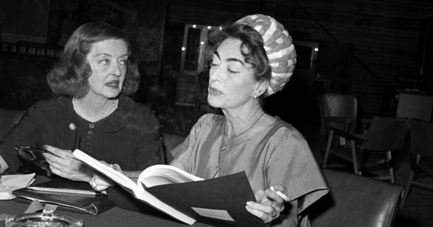 Χόλιγουντ: Πώς σκεπάζονται σκάνδαλα ή καταστρέφονται καριέρες - Γνωστές και άγνωστες κόντρες ηθοποιών - Τι είναι το astroturfing