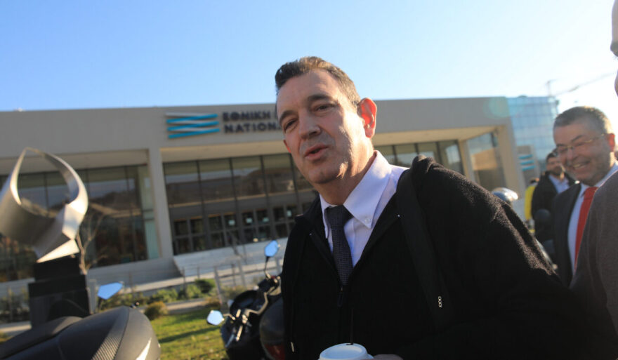 Εθνική Πινακοθήκη: Με τα βανδαλισμένα από τον βουλευτή της «Νίκης» έργα στο πάτωμα επαναλειτουργεί η έκθεση  