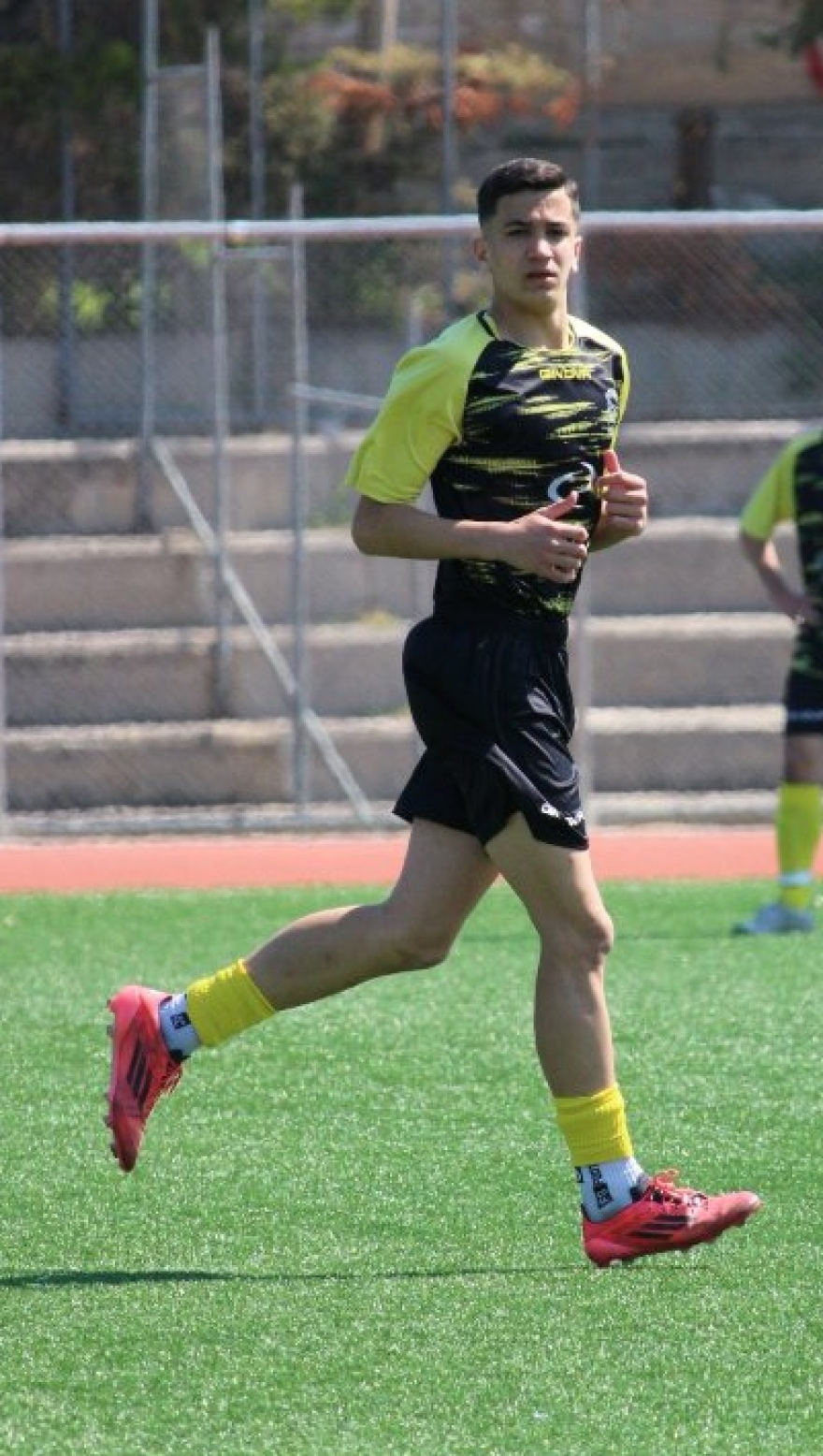 Γιάννης Μηλιός - Δημήτρης Λαχανάς: Από τον Χολαργό στον μαγικό κόσμο του Καμπιονάτο