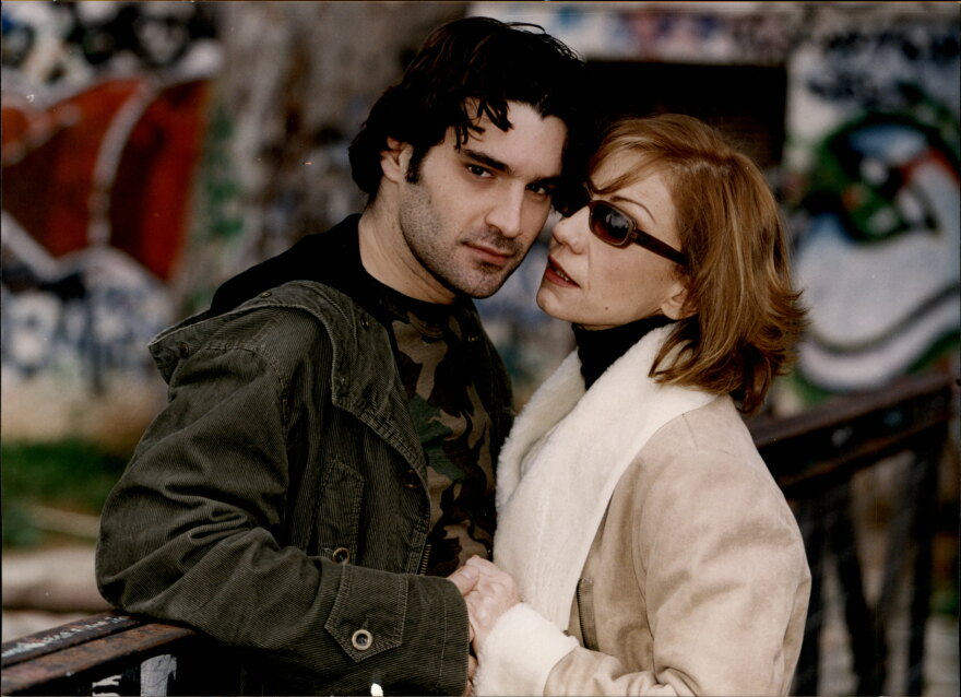  Πέμη Ζούνη: Έχουμε κάνει μια άτυπη συμφωνία με τον Χριστόφορο Παπακαλιάτη να μην ξανασυνεργαστούμε