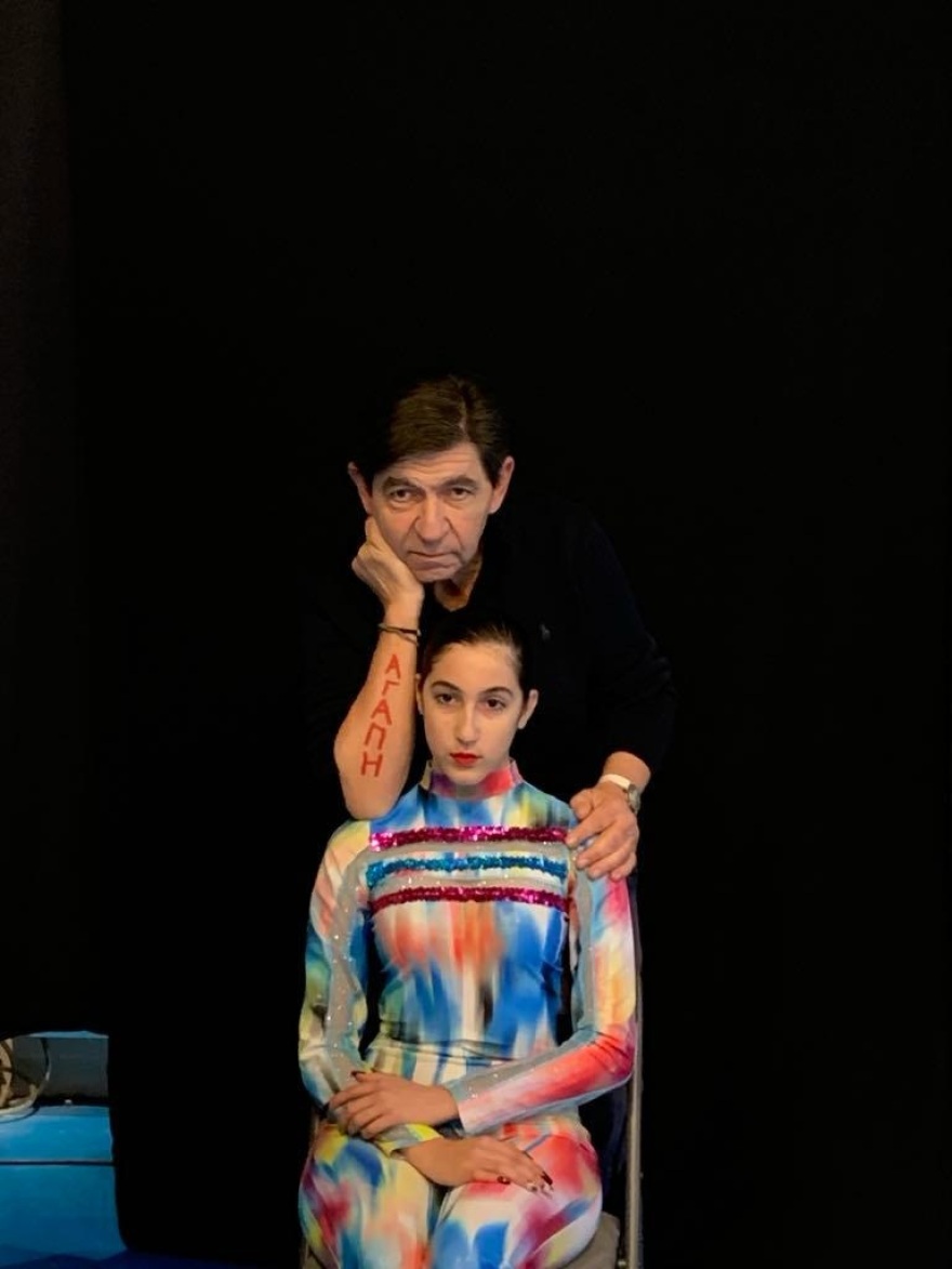 «Δίπλα σου - Πάντα Μαζί»: Καμπάνια κατά του σχολικού bullying με τη συμμετοχή δεκάδων επωνύμων - Δείτε φωτογραφίες