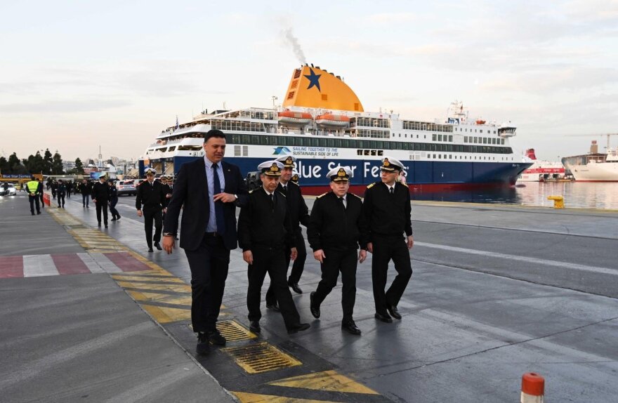 Ακτοπλοΐα: Μέτρα για να μην αυξηθούν οι τιμές στα εισιτήρια 