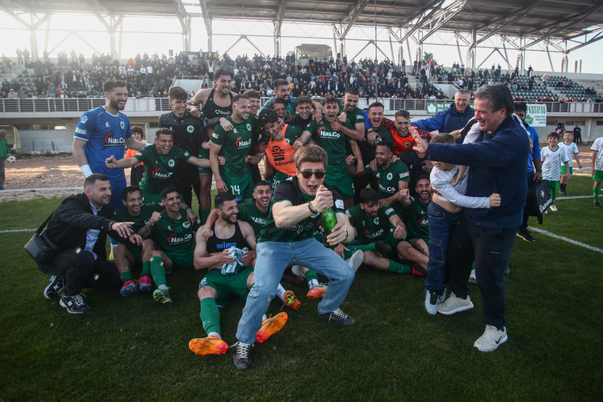 Ιστορική άνοδος στη Super League 2 για τη Μαρκό - Η νίκη με ανατροπή και οι έξαλλοι πανηγυρισμοί 