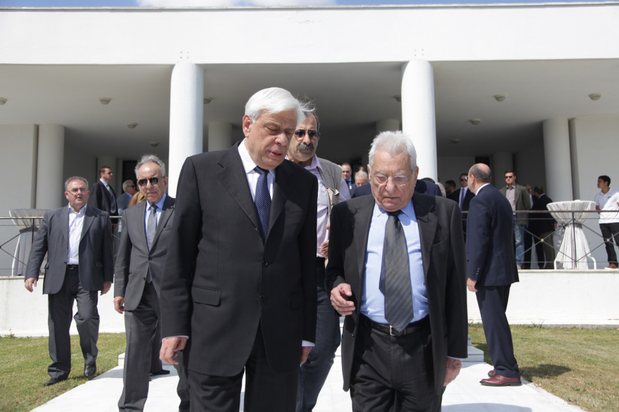 Πέτρος Μολυβιάτης: Ο εξ απορρήτων του Κωνσταντίνου Καραμανλή - Οι επικίνδυνες αποστολές στο εξωτερικό, η στάση του σε Κυπριακό και Μακεδονικό