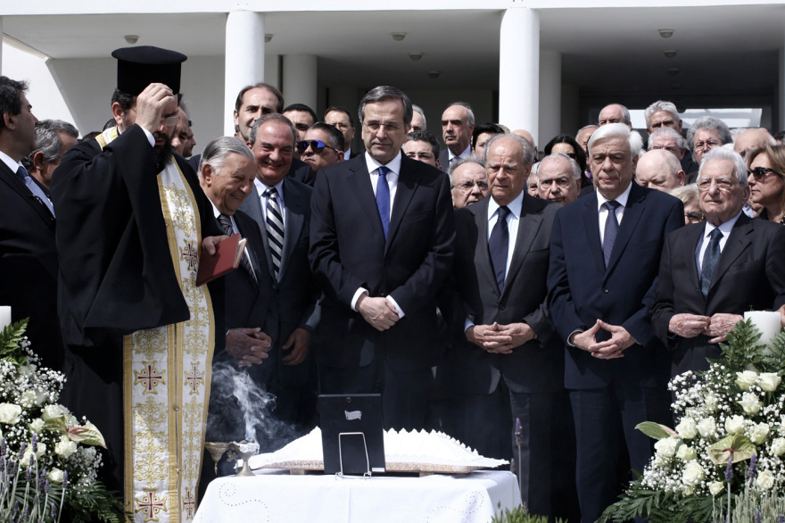 Πέτρος Μολυβιάτης: Ο εξ απορρήτων του Κωνσταντίνου Καραμανλή - Οι επικίνδυνες αποστολές στο εξωτερικό, η στάση του σε Κυπριακό και Μακεδονικό