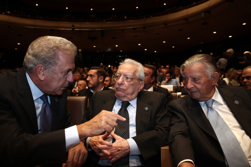 Πέτρος Μολυβιάτης: Ο εξ απορρήτων του Κωνσταντίνου Καραμανλή - Οι επικίνδυνες αποστολές στο εξωτερικό, η στάση του σε Κυπριακό και Μακεδονικό