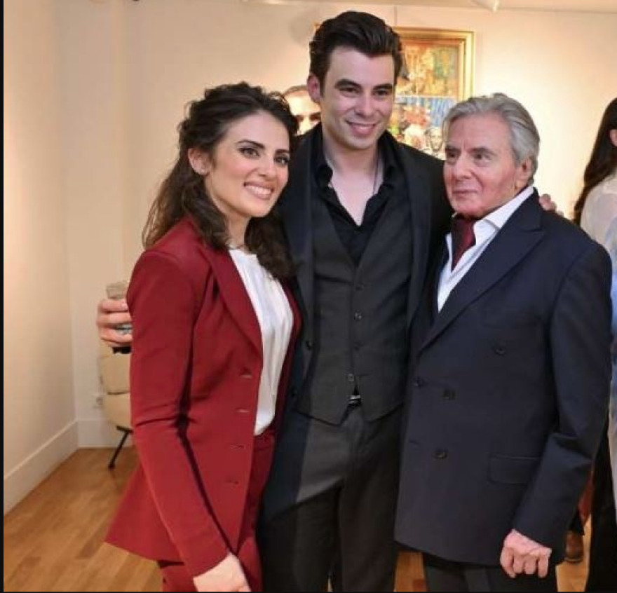 Θεόδωρος Μανωλίδης: Λαμπρά εγκαίνια για την αναδρομική του έκθεση  στην γκαλερί Tsantilis Art