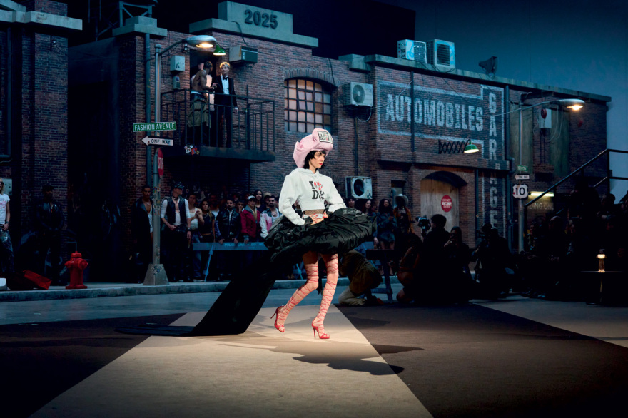 30 χρόνια Dsquared2: «Μέσα από τη μόδα βρήκαμε την αγάπη»