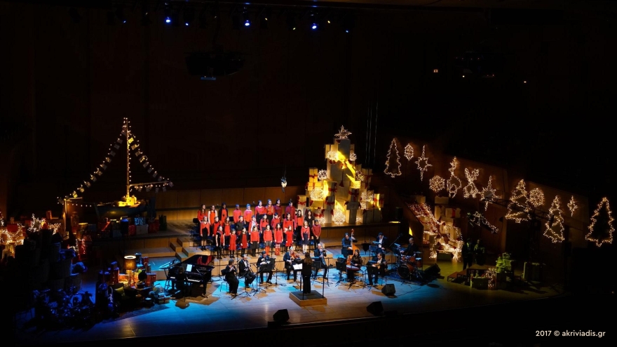 Στο πλευρό κάθε παιδιού που ξεκινά με λιγότερα, αλλά αξίζει περισσότερα

