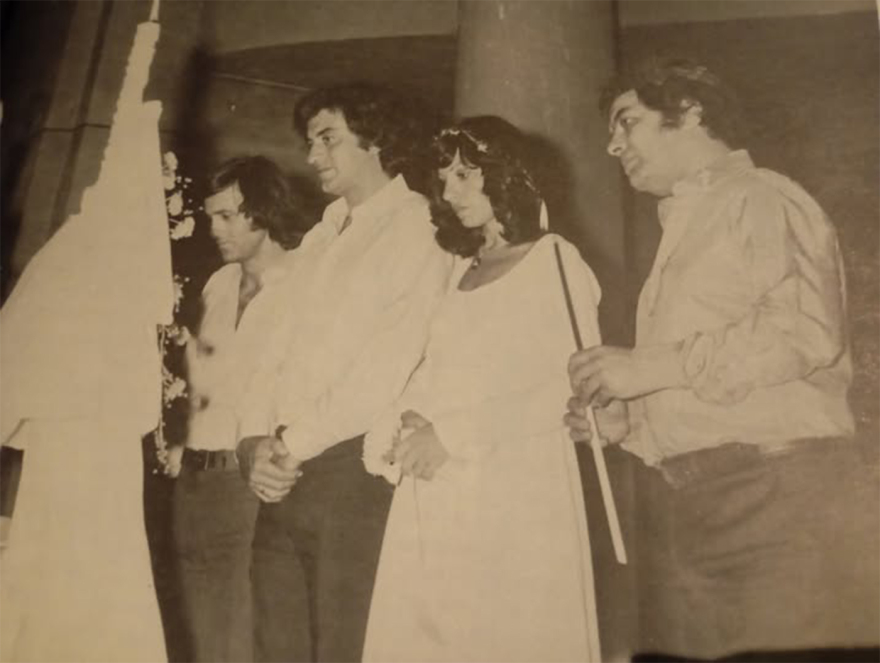 Αχιλλέας Θεοφίλου: Η ιστορία του ελληνικού τραγουδιού μέσα από το άλμπουμ της ζωής του