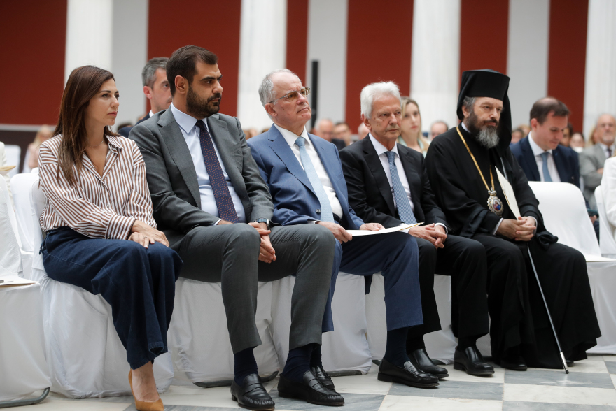 Πραγματοποιήθηκε στο Ζάππειο η 39η απονομή των Δημοσιογραφικών Βραβείων Μπότση - Δείτε φωτογραφίες