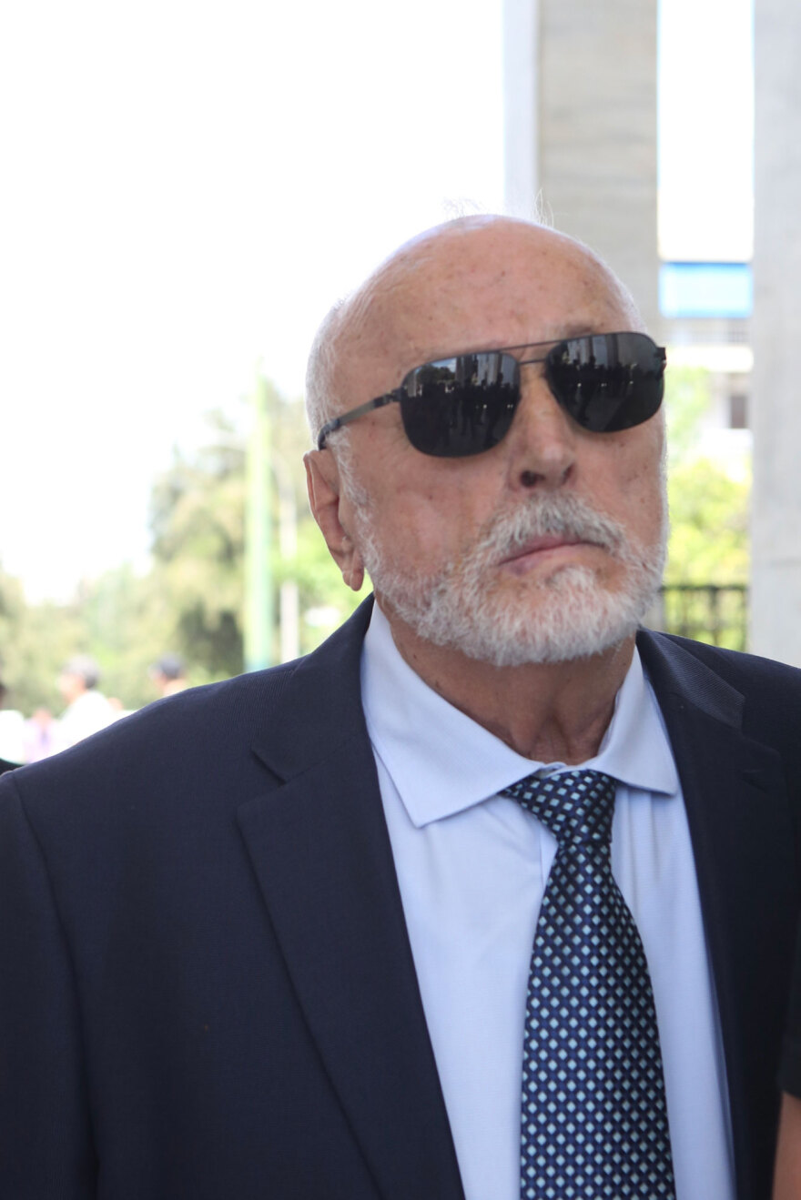 Χρήστος Ροκόφυλλος: Αυτήν την ώρα η κηδεία του πρώην υπουργού του ΠΑΣΟΚ