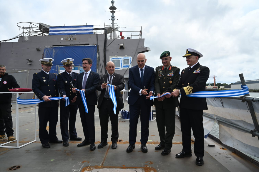 Καθέλκυση της φρεγάτας «Φορμίων»: Είναι μια μεγάλη στιγμή για τη χώρα, είπε ο Δένδιας