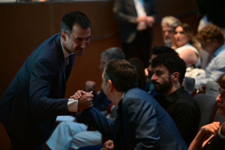 Τσίπρας: Χρειαζόμαστε μια ηθική, κοινωνική και πολιτική πρωτοβουλία που θα διατρέχει όλα τα προοδευτικά κόμματα