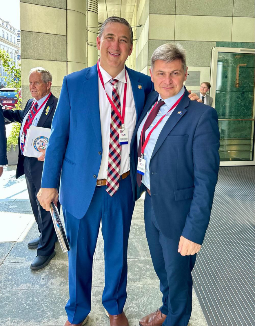 EU intervention for Defense in the Middle East was requested by Farantouris from the EU - USA Inter -Parliamentary Delegation in Warsaw