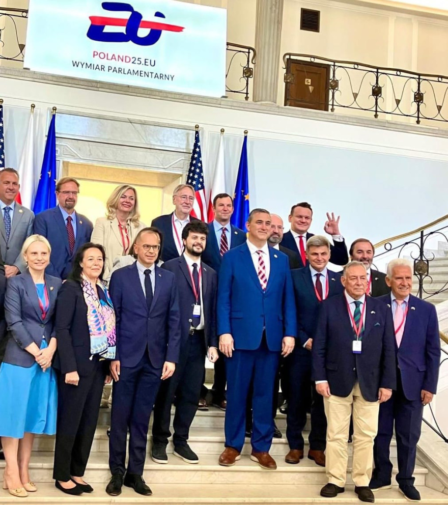 EU intervention for Defense in the Middle East was requested by Farantouris from the EU - USA Inter -Parliamentary Delegation in Warsaw 